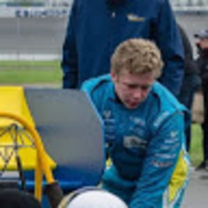 Meet your Posher, Maxwell